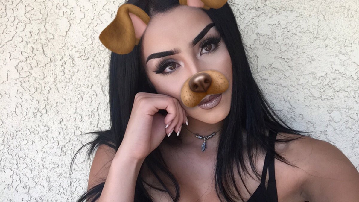 FinestBeauties's tweet photo. Twitter: @sarahhamamm https://t.co/a1galqDPYM