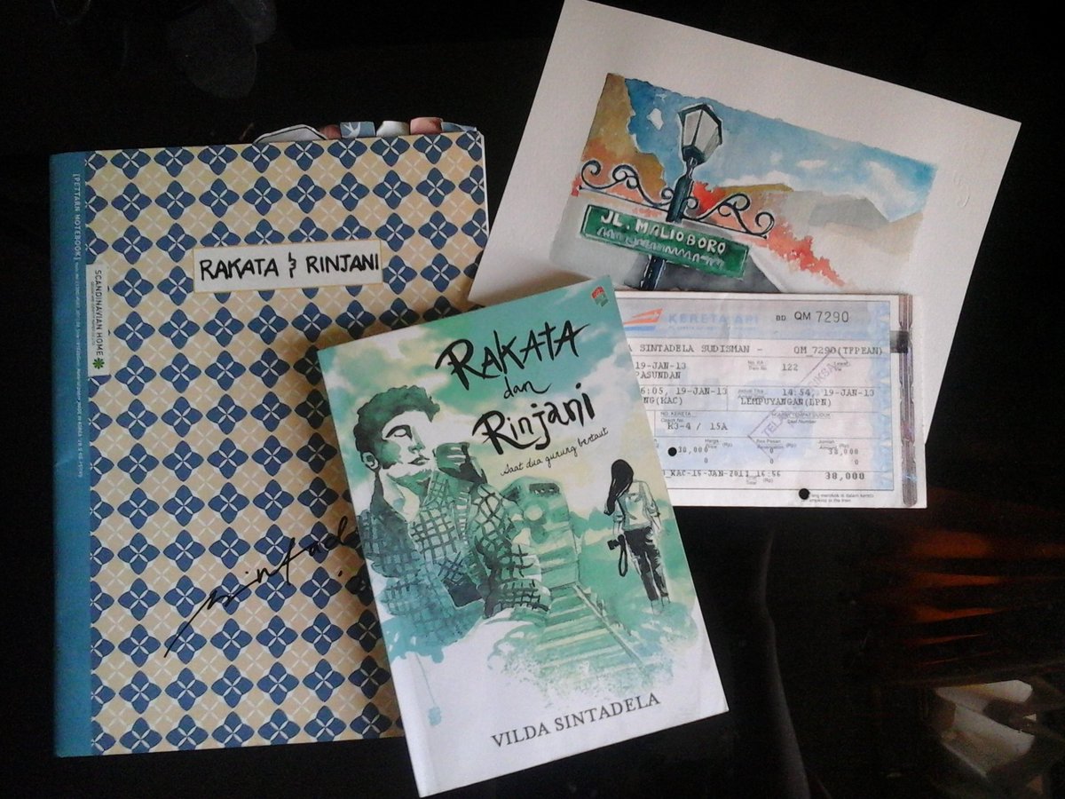 Katanya buku #rakatadanrinjani itu bikin baper dan susah move on. Bener nggak, menurutmu? <a href="/Bukune/">txtdaripenerbit</a>