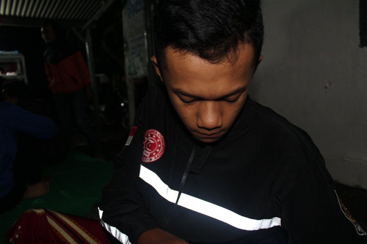 wahyutorres2's tweet photo. Terus Berusaha meraih sukse tanpa ada kata MENYERAH .. https://t.co/W0WCdaYmFU