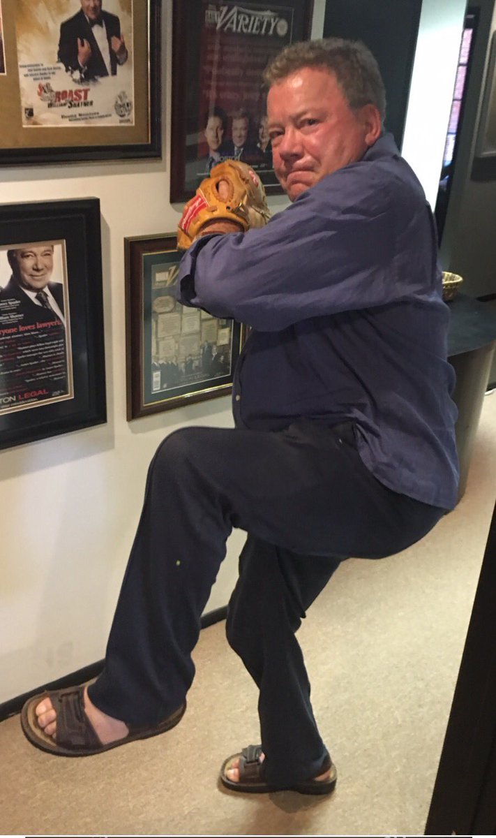 Hey <a href="/RedSox/">Red Sox</a> I'm warming up to throw out the first ball on 8/12 at <a href="/fenwaypark/">Fenway Park</a> what do you think of my form?