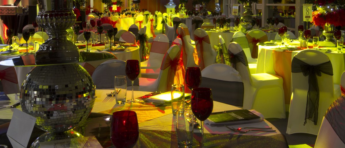 Having a party? 🎈🎊🎉🍻

STUNNING VIEWS
FREE PARKING
IN-HOUSE CATERING

Enquire > bit.ly/1YVwN5Q