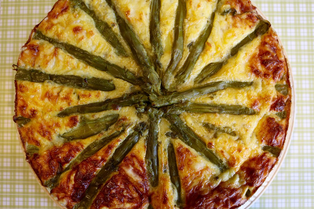 Here is a photo of my Asparagus Quiche.  What do you think? #quiche #food #blogger