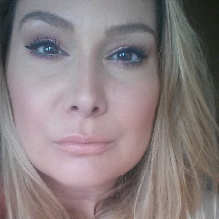 Loving Bare Minerals Complexion Rescue. Saves my skin without having to wear heavy foundation. #bareMinerals