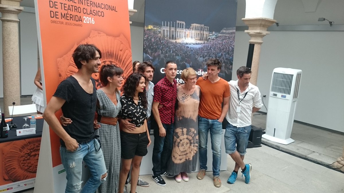 Doble #Sorteo esta semana para #AlejandroMagno.
2 entradas en Facebook 
2 entradas en Twitter
Seguir + Compartir.