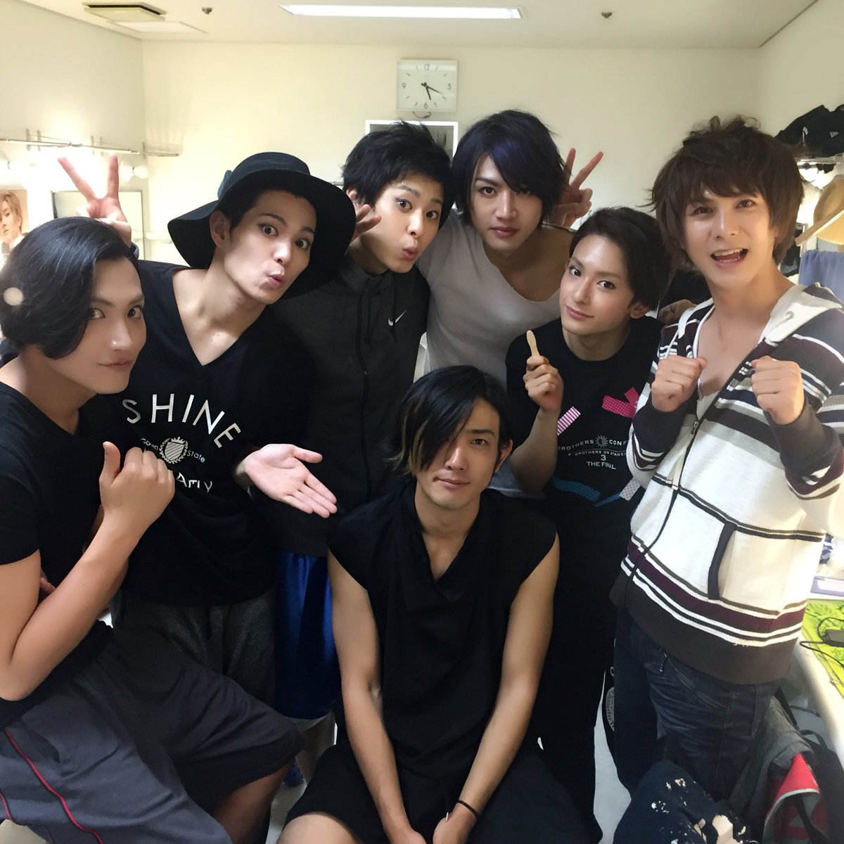 谷口賢志 En Twitter 舞台 Brothers Conflict 3 Final 谷口賢志最後のブラステ ご観劇 誠にありがとうございました 疲れて寝ているみんなを眺めていたら 俺たちは兄弟なんだなと 起きていたみんなと 最後までブラステを 棗を頼んだぜ 谷口賢志 En Twitter 舞台 Brothers Conflict 3 Final 谷口賢志最後のブラステ ご観劇 誠にありがとうございました 疲れて寝ているみんなを眺めていたら 俺たちは兄弟なんだなと 起きていたみんなと 最後までブラステを 棗を頼んだぜ