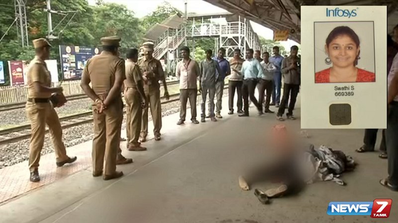 news7tamil's tweet image. புழல் சிறை அணிவகுப்பில் ராம்குமாரை அடையாளம் காட்டினார் சுவாதியின் தந்தை.goo.gl/KqHTa9 
#SwathiMurder