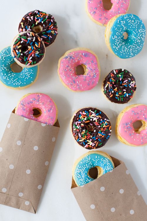 BenefitsOil's tweet photo. About ready for a sweet #TuesdayTreat! #yum! https://t.co/Eo11Mo6f3J