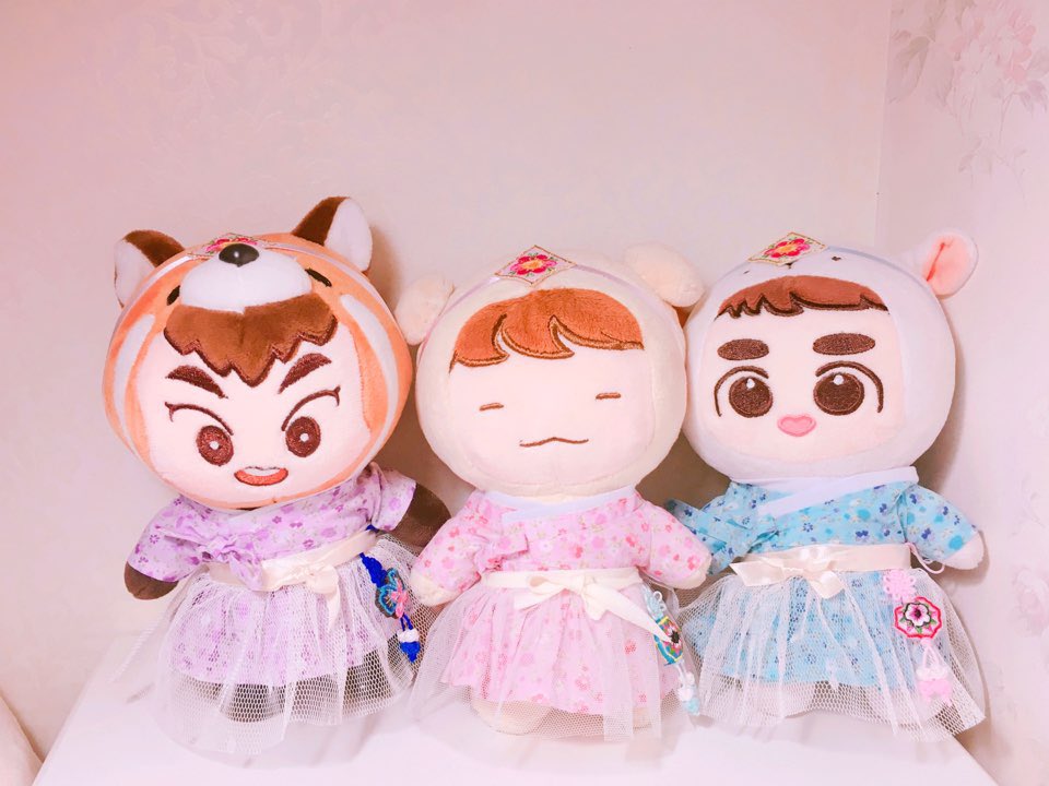 dotnstitch's tweet photo. 인형온리전(@EXO_DOLL_ONLY)에서 판매되었던 철릭원피스 통판이 시작되었어요😊
전 색상 구매 가능합니다🙌 🙌 자세한 내용은 블로그 참고해주세요 👉https://t.co/G5XFnRZxJO https://t.co/ZIeGugsjtM