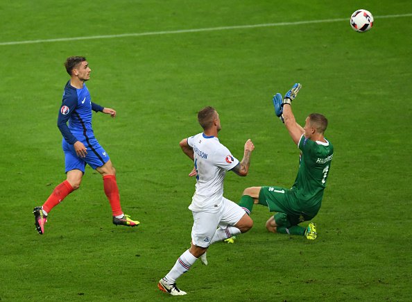 UEFA EURO 🇫🇷 tweet media