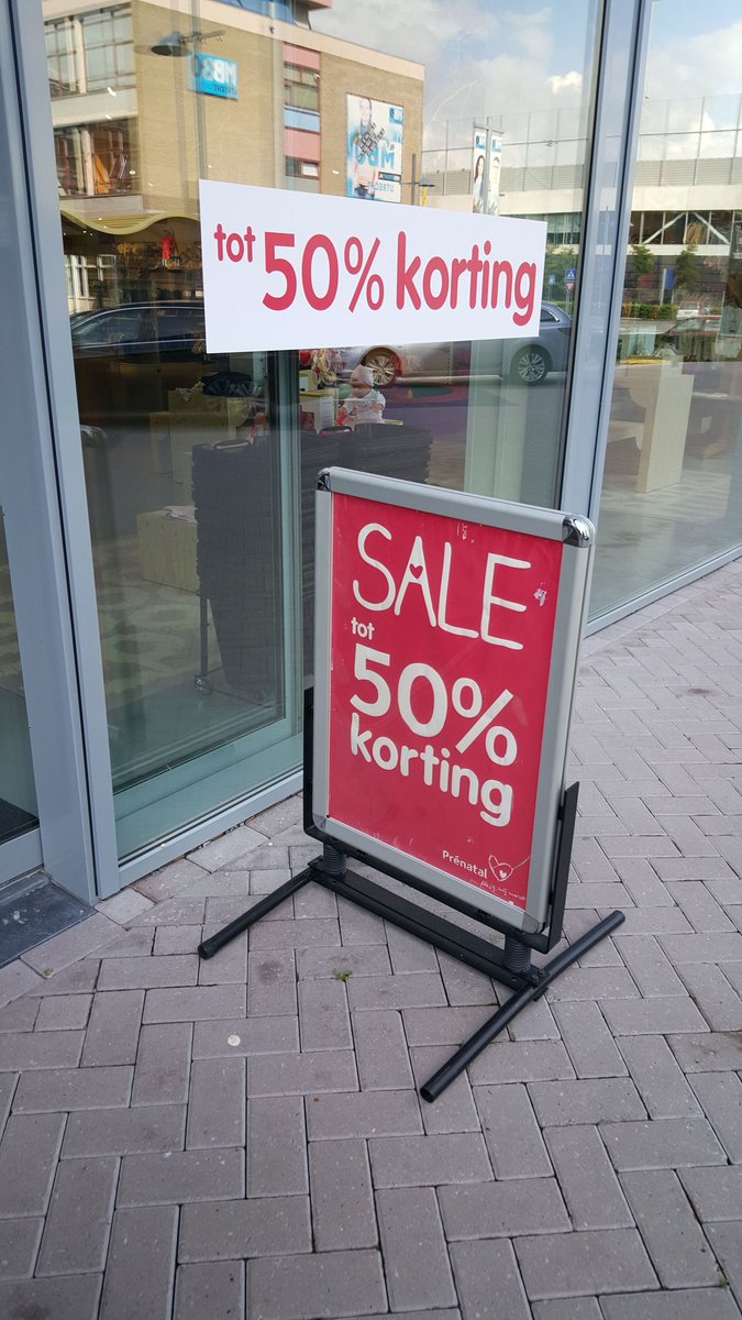 ProgressMama's tweet image. Ik moet spenen halen bij de @Prenatal.Papa waarschuwt nog;alleen spenen.dan gebeurd dit.Verkopen jullie ook excuses?