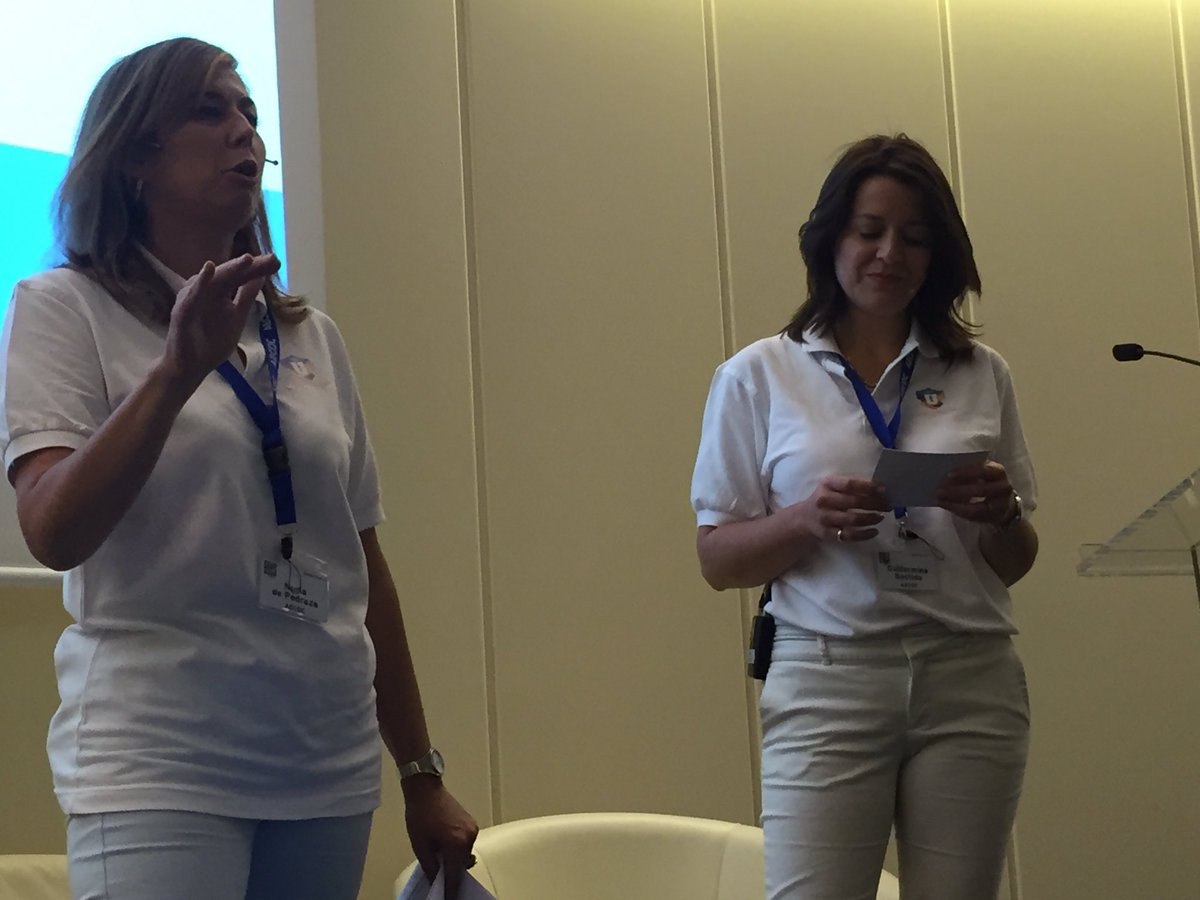 paco_hevia's tweet photo. Equipazo @AECOC_ES para gran proyecto #summercamp #trabajoengranconsumo Gracias @JM_Bonmati por organizarlo https://t.co/mdtpTz7ozh
