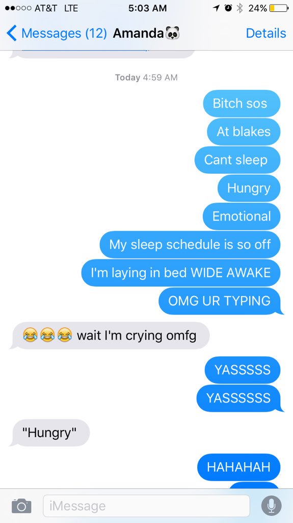 LexualFeeling's tweet photo. When u stuck at some guys house and ur best friend is up to talk to u. The best. https://t.co/SpRqnbHQSg