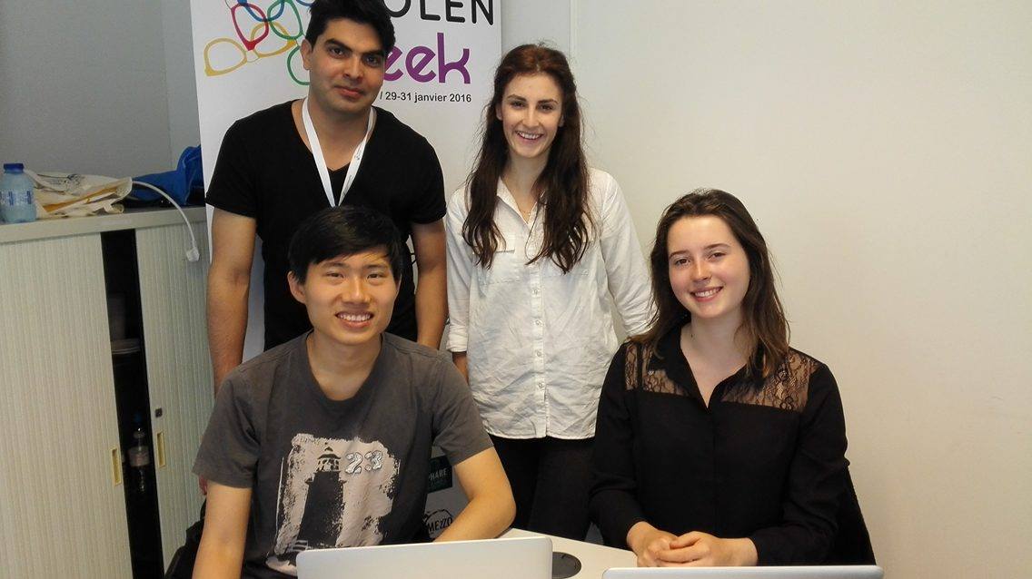 OUIREDISTRIBUTE's tweet photo. Hello! We present you our team #entrepreneurshipschool @entreprnschool @ThinkYoungTW Ahmed, Iulia, Henry and Margaux https://t.co/ig0d9ZUHj5