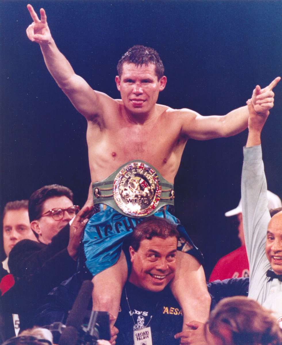 JOSHPBK's tweet photo. Happy birthday to Julio Cรฉsar Chรกvez Sr. who turns 54 today. #Legend #Boxing #ATrueChamp https://t.co/r0UUnFrhAo