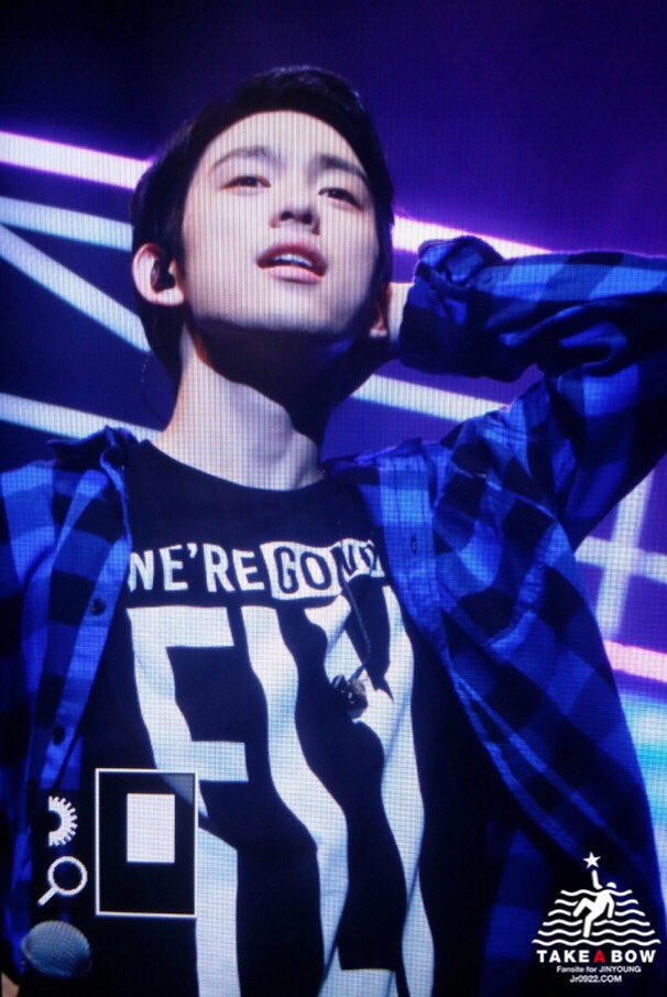 tab940922's tweet image. 160711 #FlyinLA Day2 진영❤️  #GOT7 #Junior #갓세븐 #주니어 #박진영 @jrjyp 🇺🇸 머리넘기기금지😱🚫🚨