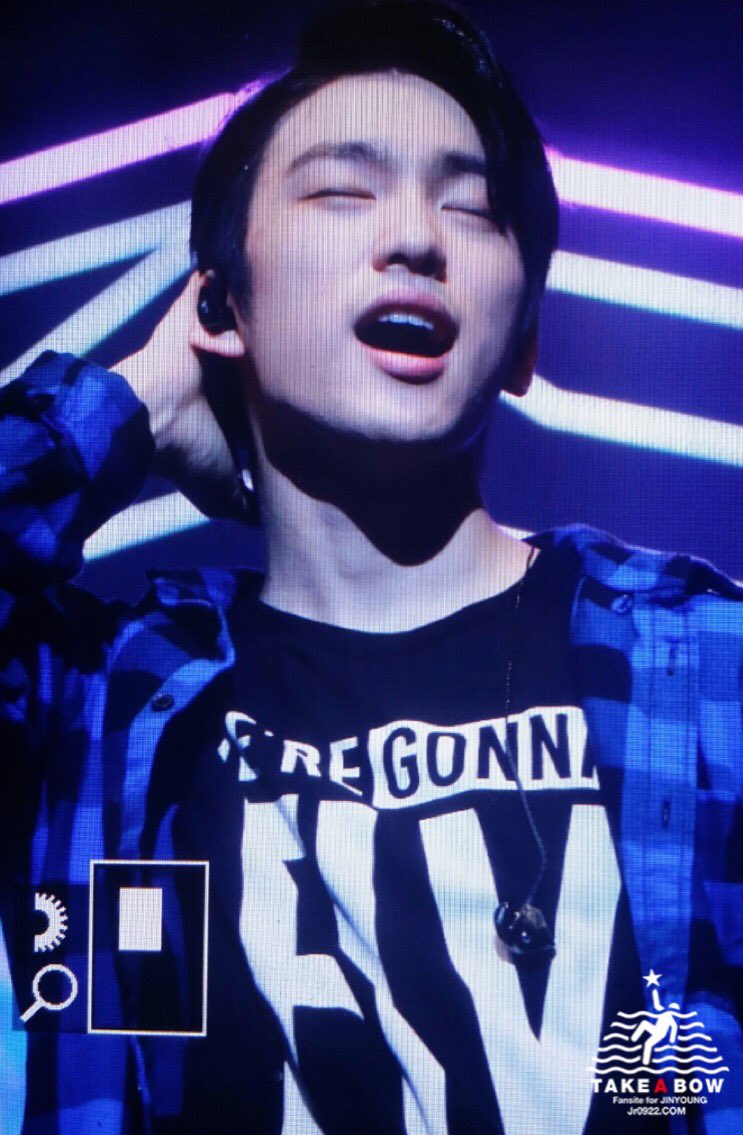 tab940922's tweet image. 160711 #FlyinLA Day2 진영❤️  #GOT7 #Junior #갓세븐 #주니어 #박진영 @jrjyp 🇺🇸 머리넘기기금지😱🚫🚨