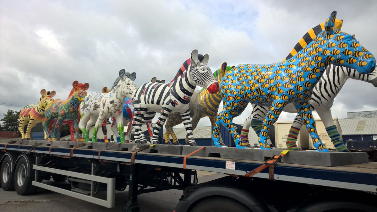 WillTransport's tweet photo. Look out for @ZanyZebras2016 on parade in Southampton @ 13:00 today! https://t.co/Qs79m7kLDX