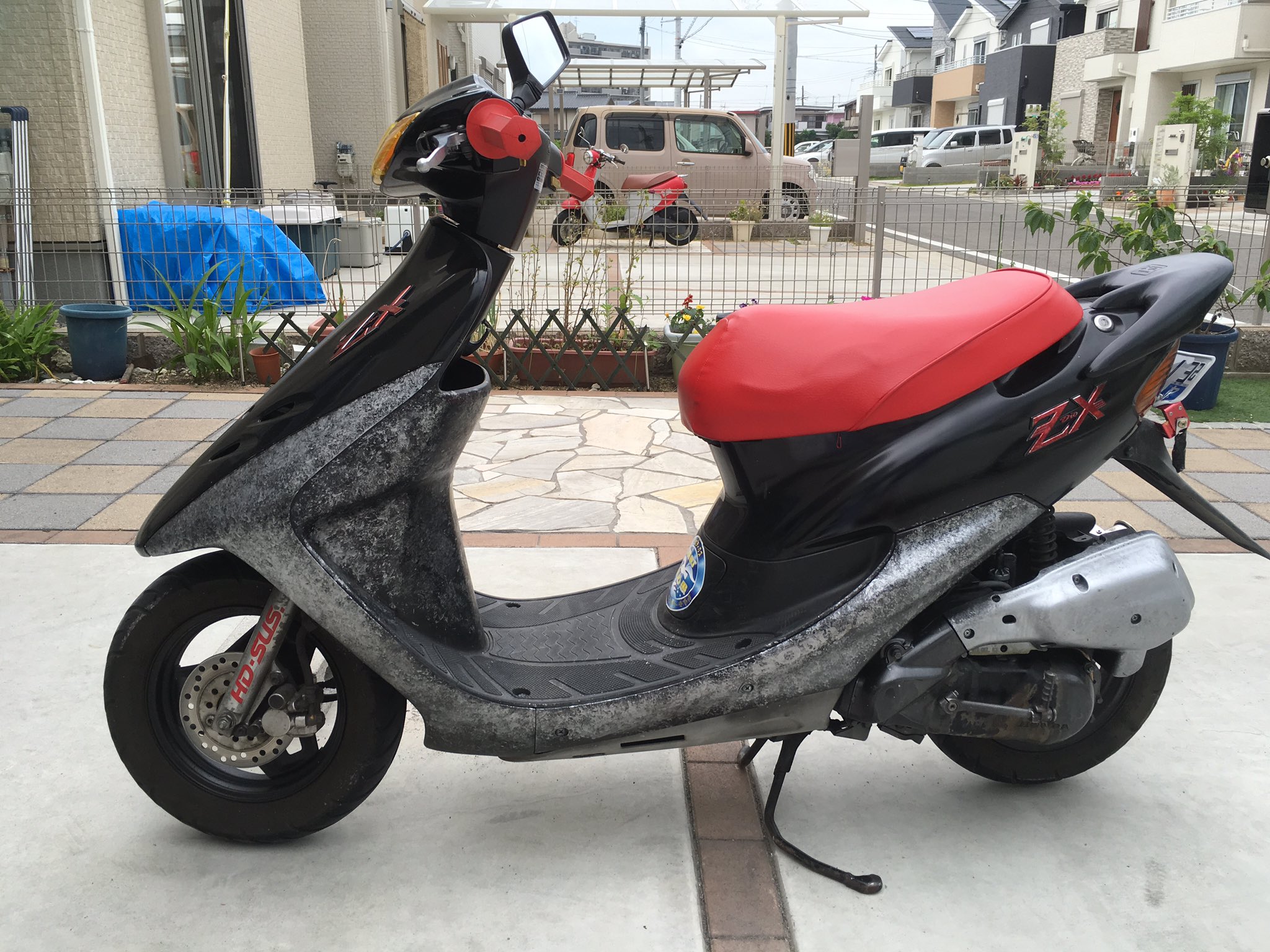 チャリー出品です。ご確認用です。 小型手提金庫 PLUS(プラス)[文具] 手提げ金庫 【通販モノタロウ】