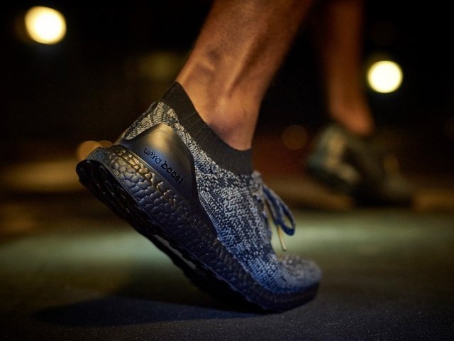 JamesMcDeezy's tweet photo. adidas changes the look of energy running as BOOST is launched in Color https://t.co/p5OjKX8ilU #adidasemployee https://t.co/l3CPMvurXi