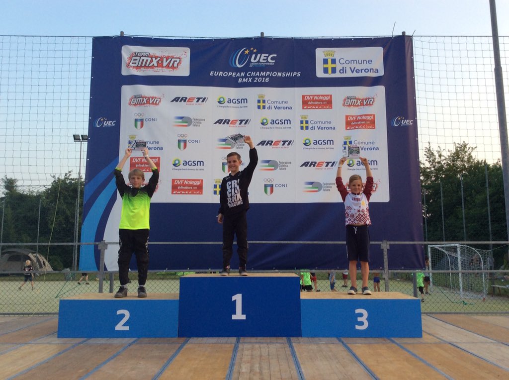 Victoria Hunt tweet media