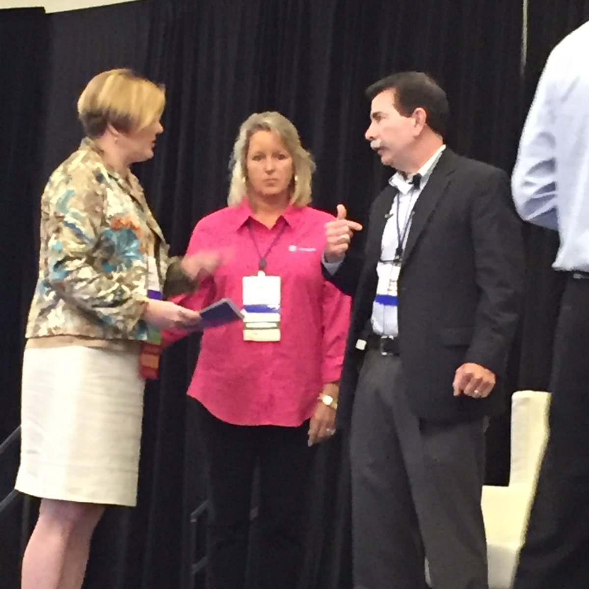 Jhansi Kandasamy (KandasamyJhansi) Twitter