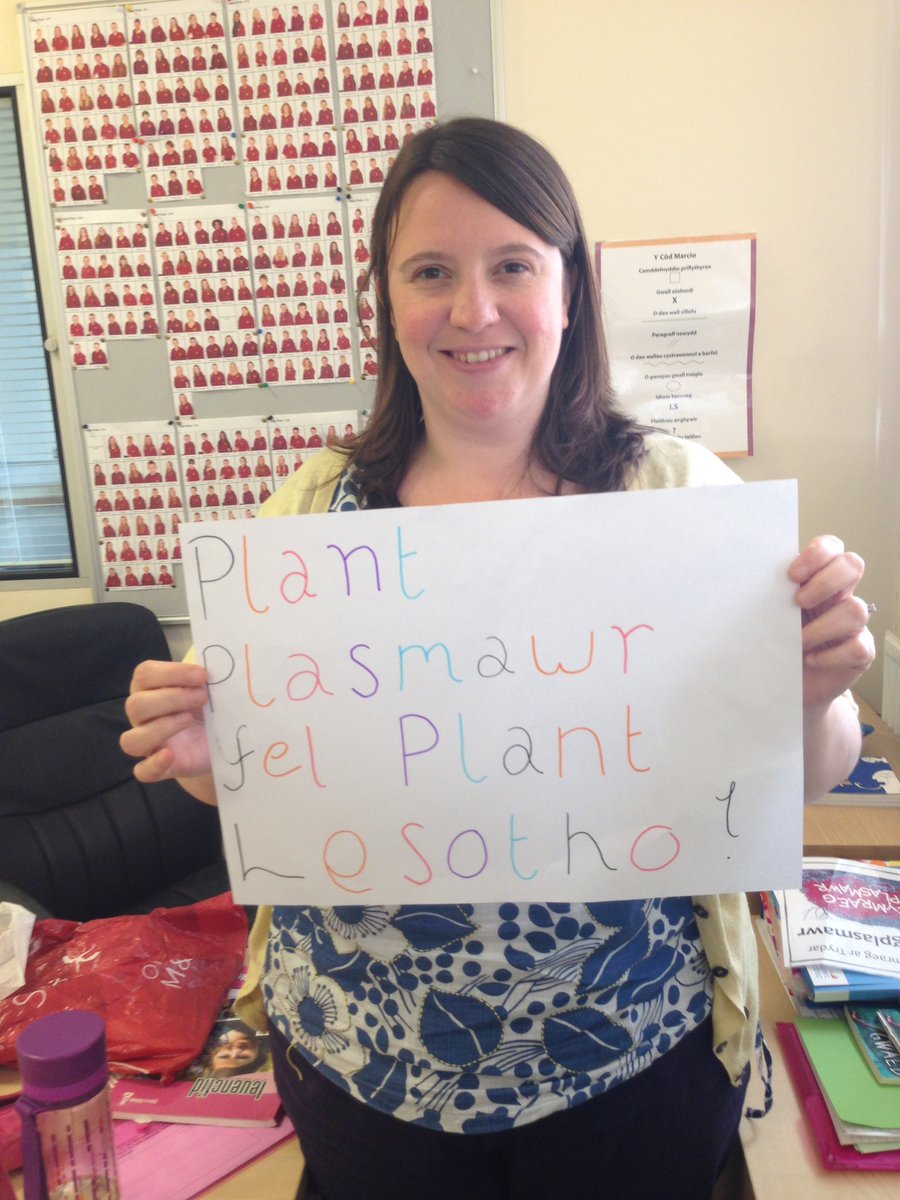dolencymruPM's tweet photo. Athrawon Plasmawr yn cefnogi Dolen Cymru #plantplasmawrfelplantlesotho❤️ https://t.co/JRaxHERPgB