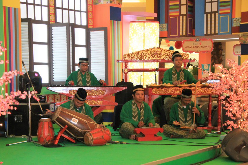 Gambang Kromong, kolaborasi alat musik Betawi – Tionghoa yang menghasilkan simfoni unik indonesiakaya.com/jelajah-indone…