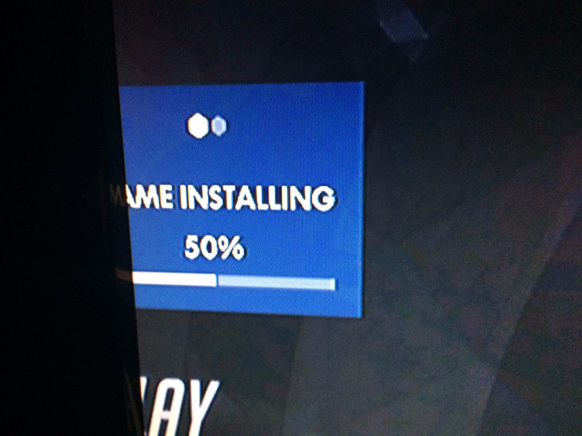 Logic_US's tweet photo. @BlizzardCS it's been like this for 12 hours what do I do the game is done downloading but I can't play online https://t.co/MJd3z00pUo