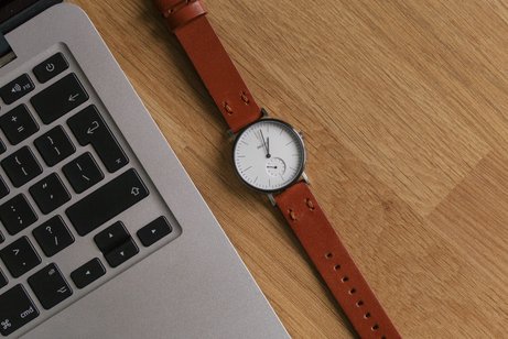 paulinwatches's tweet image. Commuter x British bridle leather. | Paulinwatches.com #workingwatch #glasgow #paulinwatches