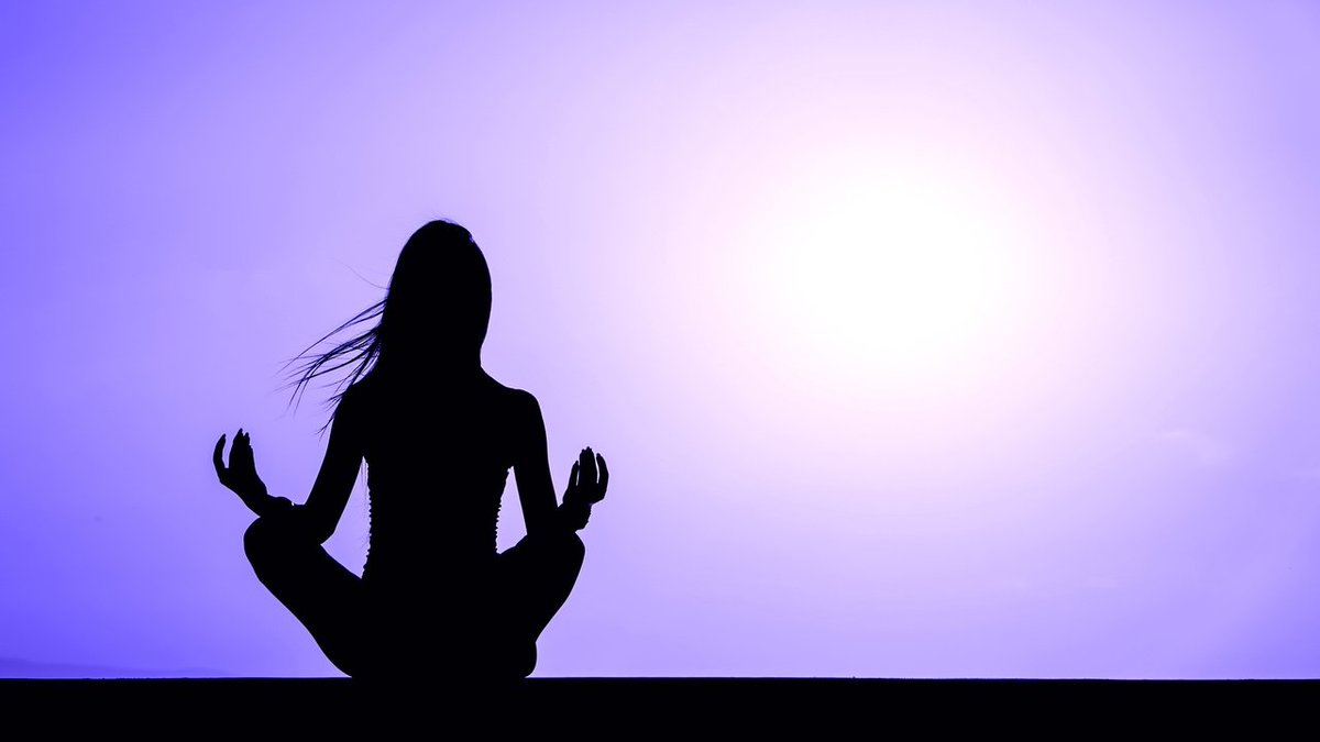 EvolutionaryHQ's tweet photo. 5 Underrated Mental Health Benefits of Daily Meditation https://t.co/1xfhJGvuNf https://t.co/dutxaG0q3k