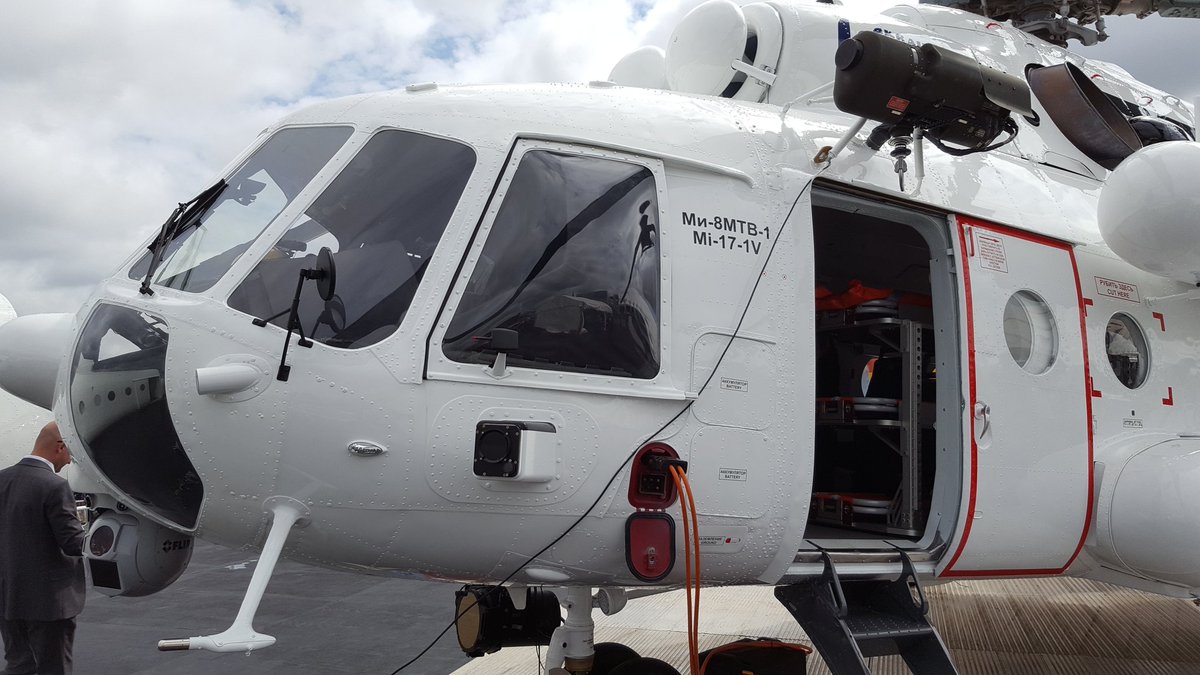 heli_news's tweet photo. Confused #Mil8 #Mil171 at #FIA16 :) https://t.co/SjnQ3oEu0Y