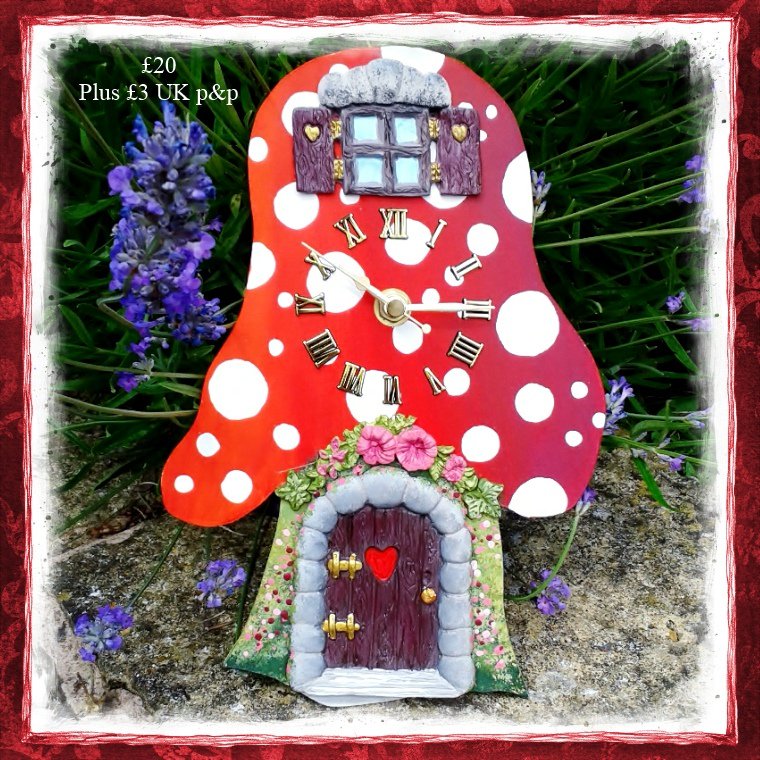 DewDropCraftsIW's tweet photo. My latest Toadstool fairy house clock! #handmade #clock #unusualclock #fairydoor #craftbuzz https://t.co/dGN2kiDHUh