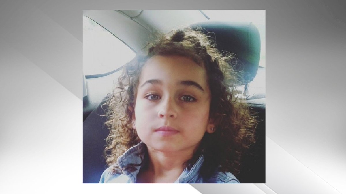UPDATE: #YYC Police search for missing 5-y/o girl who's mother was found dead #AmberAlert lethbridgenewsnow.com/article/523793…