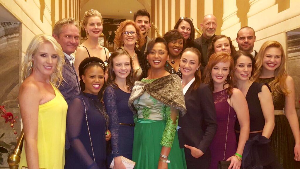 _JoleneMartin's tweet photo. #GetroudMetRugby by die #Huisgenoot #Tempos2016 @kykNETtv #kyknetgmr https://t.co/gs0VhlntBO