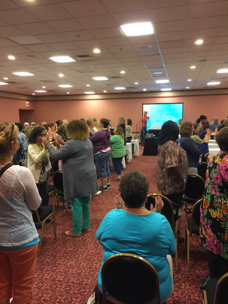 Ready_Kids's tweet photo. @Ready_Kids Fun with Dr. Mike! "Making Science exciting thru Music and Movement" https://t.co/hInGWSFqBu