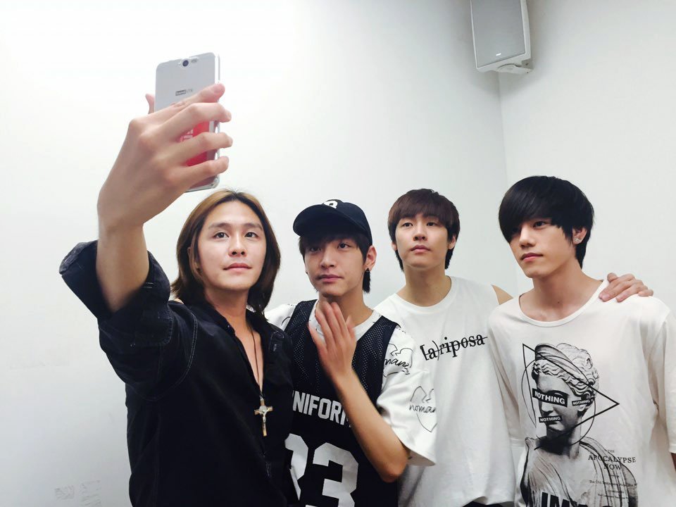 NFlyingBR's tweet image. [OUTROS] 14/06/16
Atualização do NFlying

via. nflyingtoyou | @nflyingbr