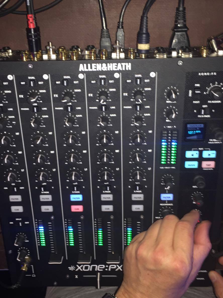 DeejayBasics's tweet image. Alle Infos zum #Xone #PX5 Mischpult von @allen_heath 
deejay-basics.de/news/technik/m…