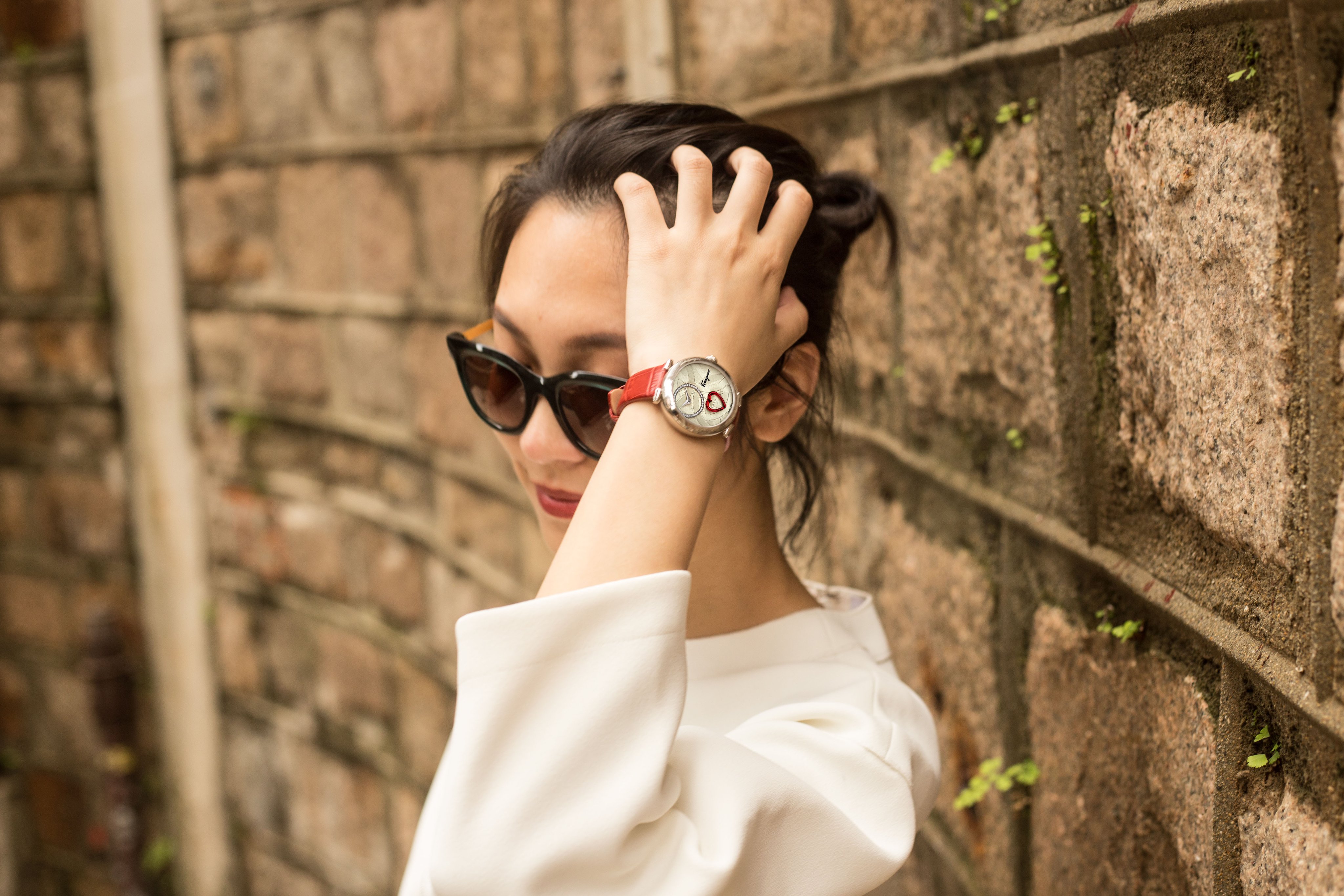 Ferragamo cuore clearance watch