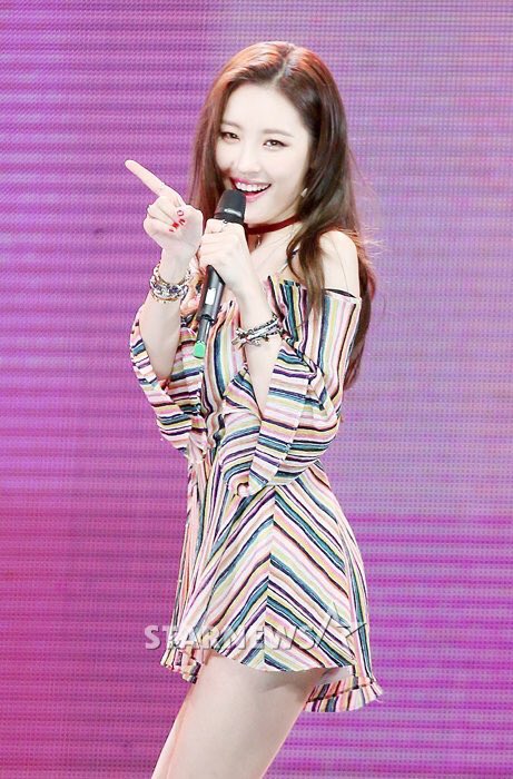 KPOPGirllGroups's tweet photo. سونمي - وندر قيرلز https://t.co/KZMEImPY9N