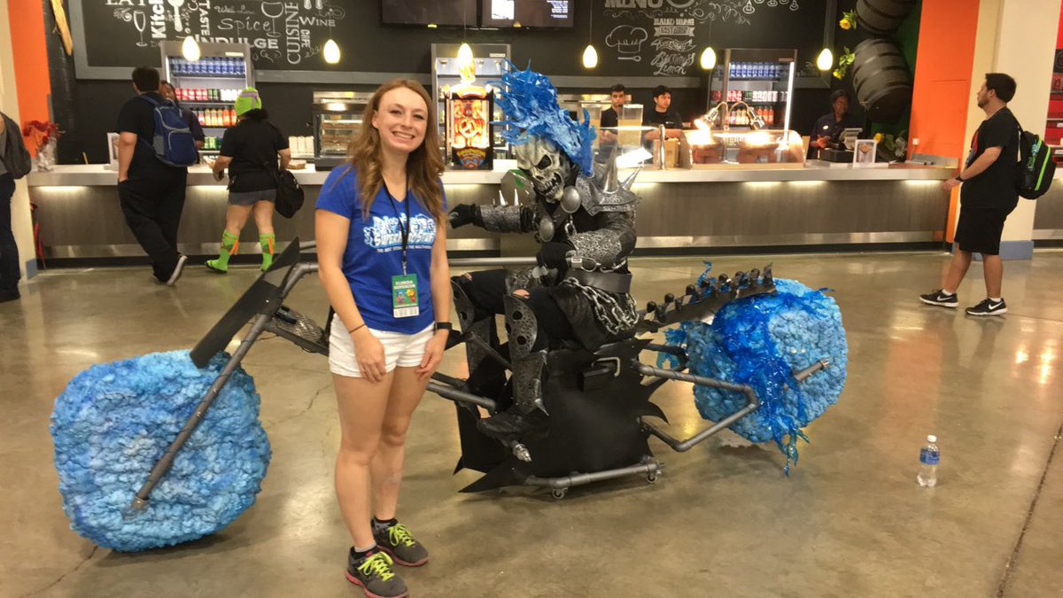 Keara_SHS's tweet photo. The best cosplay I saw at #SuperCon2016 !!! #GhostRider https://t.co/NhhgGxkBjs