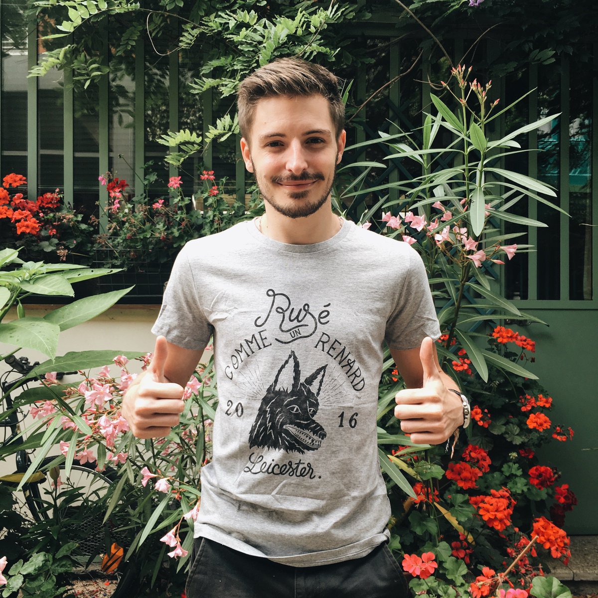 ___n3rd___'s tweet image. Max est super content d'avoir reçu son t-shirt @sport_galerie designé par @Flowhynot 😃  👉  bit.ly/290p6HO