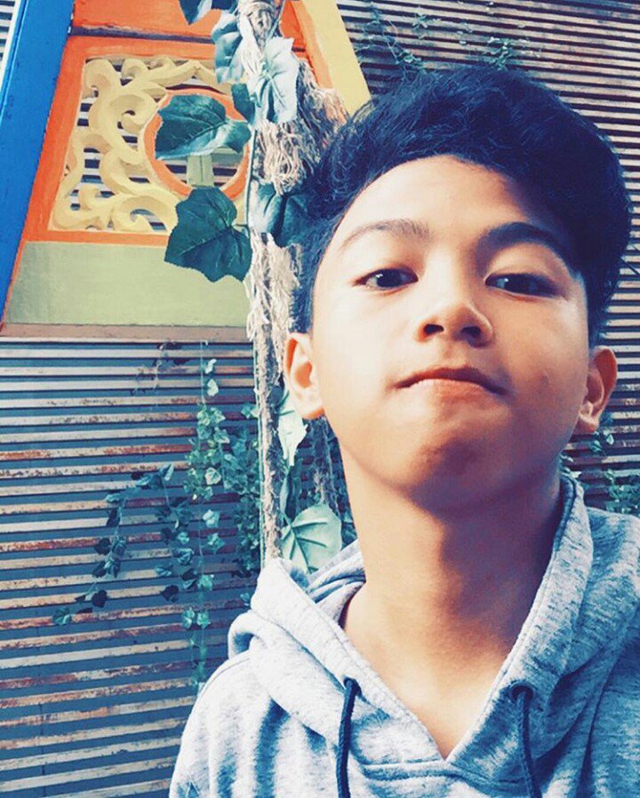 nrazka_'s tweet photo. belom pada tidur? pada nungguin apa sih👻 #HBD16thNrazka https://t.co/ZY1BrOBoMV