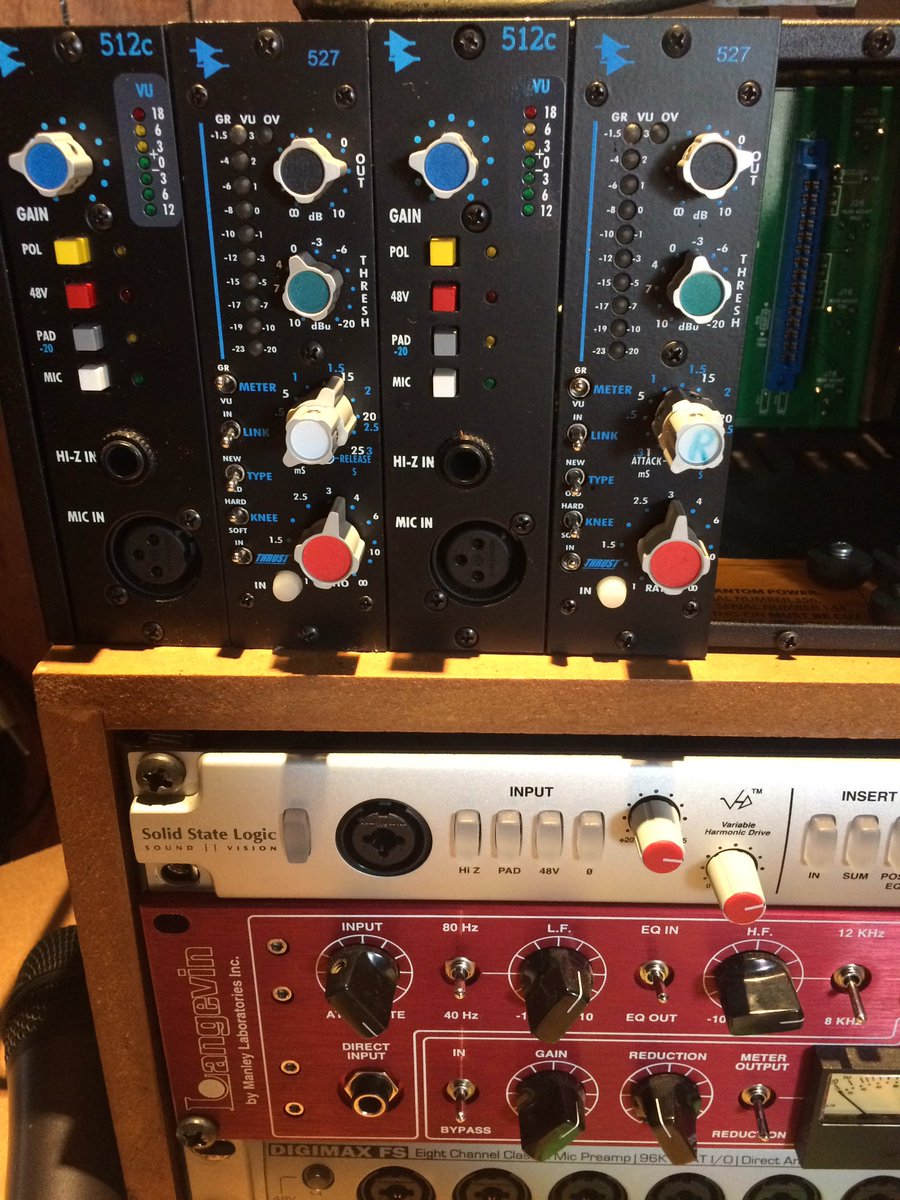 Keelyslane's tweet photo. Nice gear #API #Langevin #Lunchbox https://t.co/ezd8WPpoWa