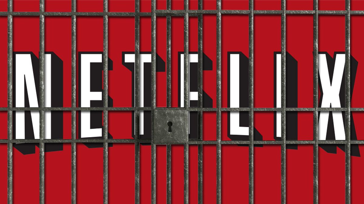 Sharing your #Netflix password is now a Federal crime bit.ly/29BaKyk https://t.co/9Cqf51vW1d