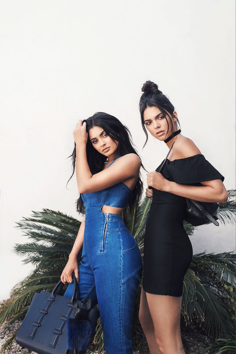 kendalljennrs's tweet photo. THEY'RE BEAUTIFUL😻 https://t.co/vvkYQvsd67