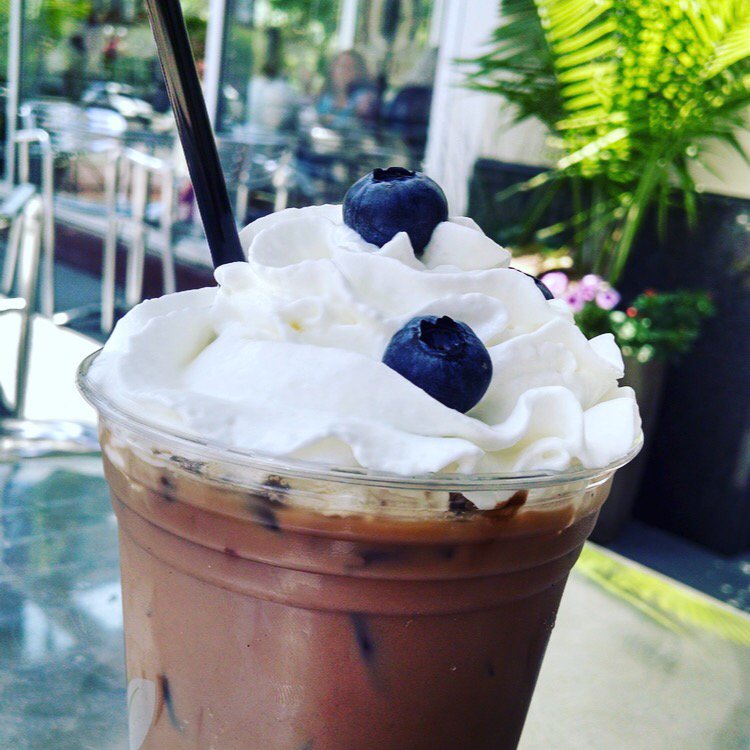 MoJoeLounge's tweet photo. Blueberry Iced Mocha special this week at the MoJoe Lounge downtown #cupojoe #mojoe #icedcoffee #summertime #special https://t.co/C0vWp9fXm1