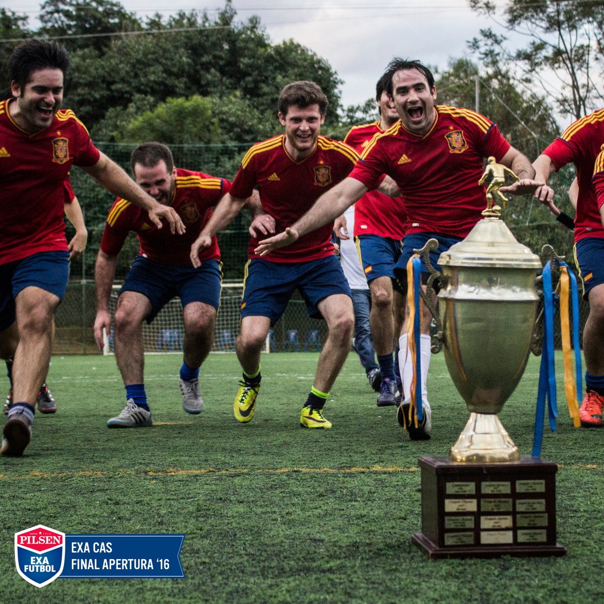Exafutbolpy's tweet photo. #ExaCAS l ¡DALE CAMPEÓN, DALE CAMPEÓN!
Dale click y mira más postales de la gran final https://t.co/bnwcwec6te https://t.co/tgaGuG32Lm