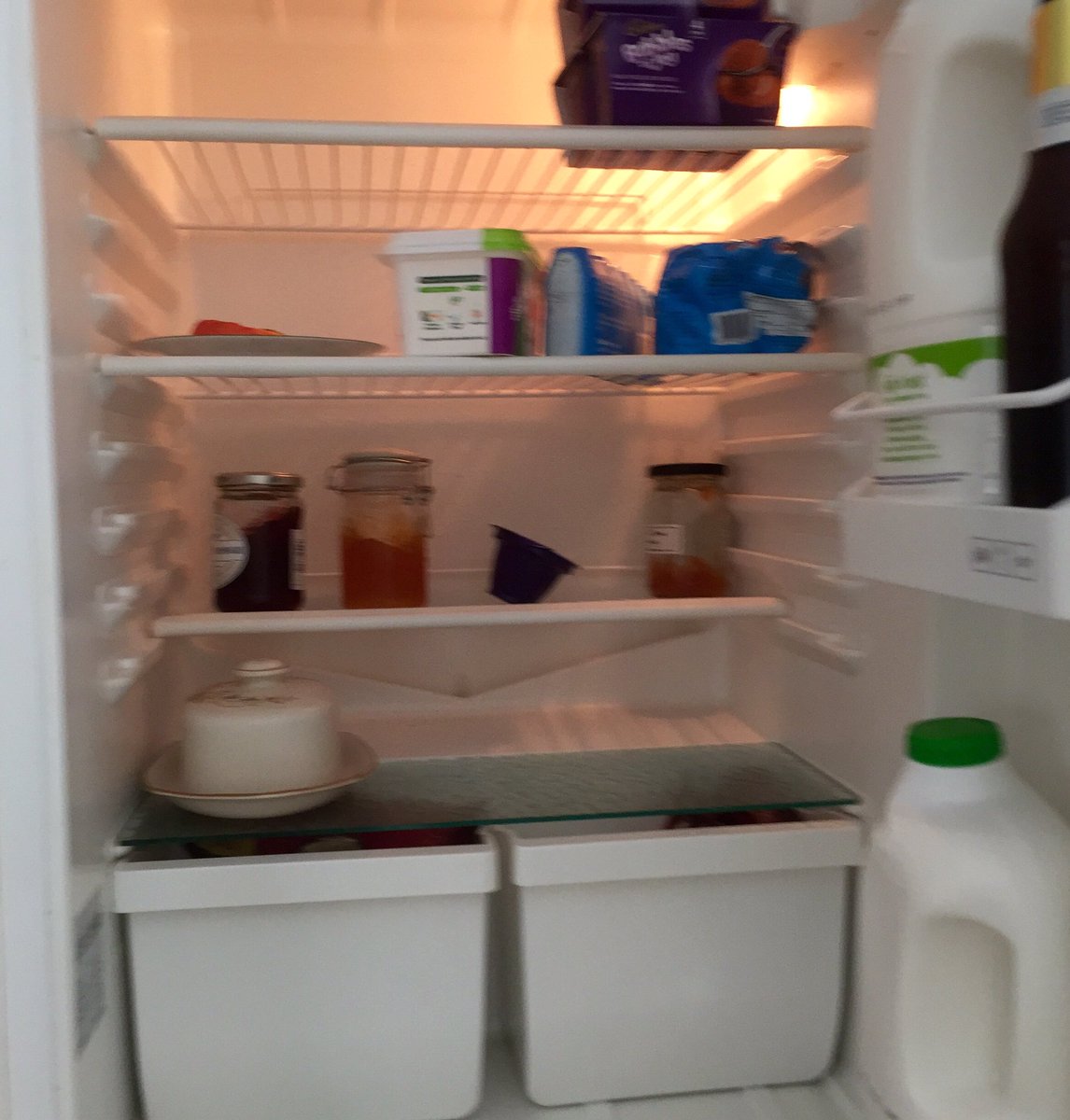Quackerjill's tweet photo. @4yourhomeUk yes please. #RefreshYourFridge https://t.co/mvpT7FKvGC