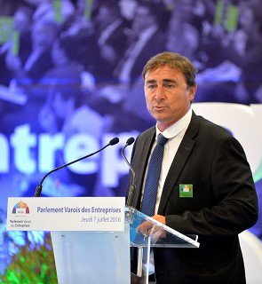 PVE_83's tweet photo. Quelques photos de la plénière du 7 juillet... https://t.co/fZZ0ZYTQYR