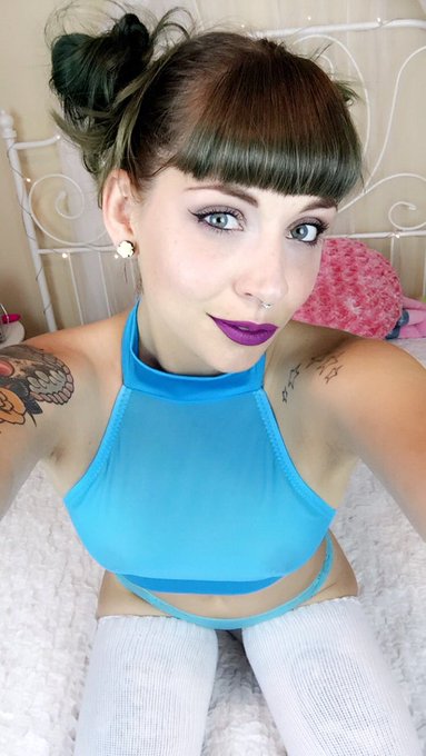 MUST #FOLLOW &amp; #RT   😍😍 @Kitty_Rose_Meow  😍😍  🔥🔥 🇸️🇪️🇽️🇾️ 🔥🔥 #Camgirl  #GoAndShowHerLove 💕💕 https://t<a href="/tag/follow"class="tags">#FOLLOW</a><a href="/tag/rt"class="tags">#RT</a><a class="tags" target="_blank" title="On Twitter" href="/?out=eyJ0eXAiOiJKV1QiLCJhbGciOiJIUzUxMiJ9.eyJpYXQiOjE3MjQyMjMyMTcsImlzcyI6InR3cG9ybnN0YXJzLmNvbSIsIm5iZiI6MTcyNDIyMzIxNywiZXhwIjoxNzU1NzU5MjE3LCJyZWRpcmVjdF91cmwiOiJodHRwczovL3R3aXR0ZXIuY29tL0tpdHR5X1Jvc2VfTWVvdyJ9.Wis0WimenF_eqiPrP4-BJo8iIxvYzTxpNXTNle3q1rsNiAoq7J94jiGqZLiSG6XrTJImootzleTt5nGyAQB-ig">@Kitty_Rose_Meow</a><a href="/tag/camgirl"class="tags"><span>#camgirl</span></a><a href="/tag/goandshowherlove"class="tags"><span>#goandshowherlove</span></a>